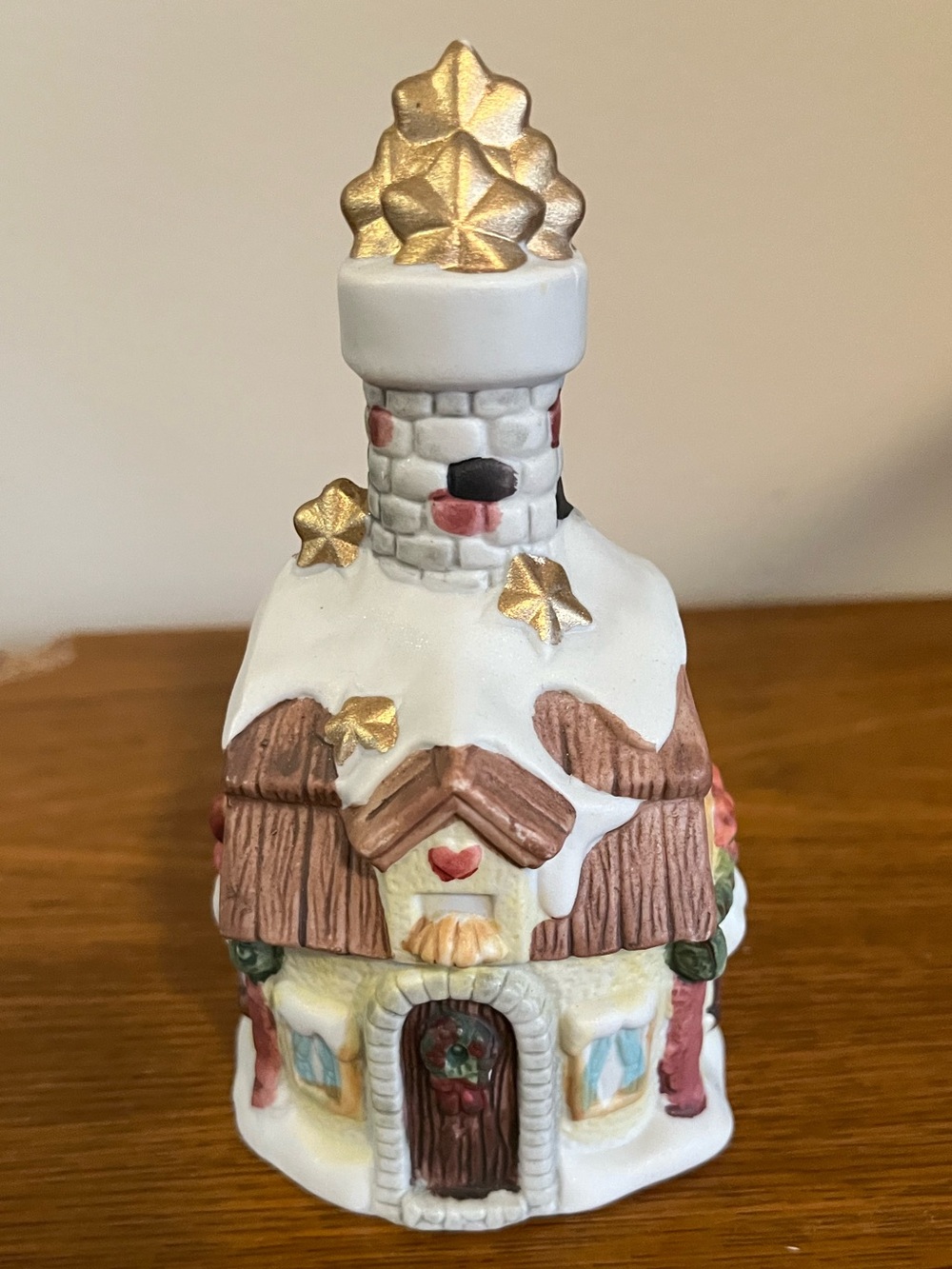 Holiday Snowy Cottage Figurine - Gold & White